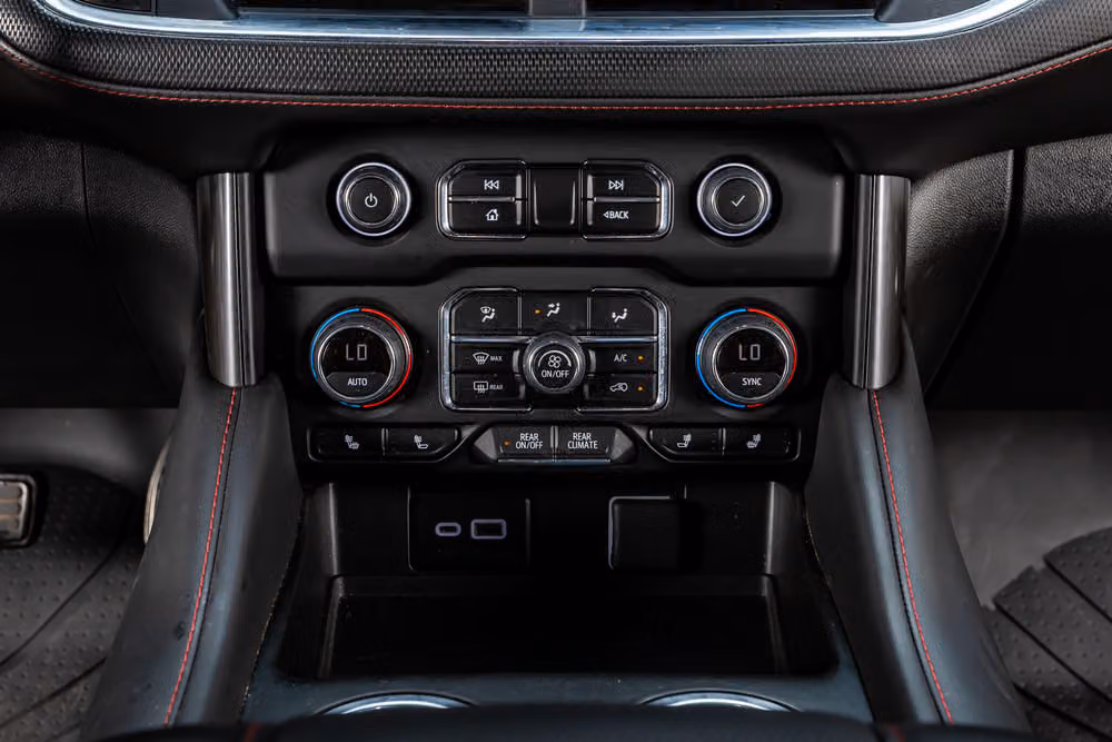 2023 Chevrolet Tahoe RST Image 24