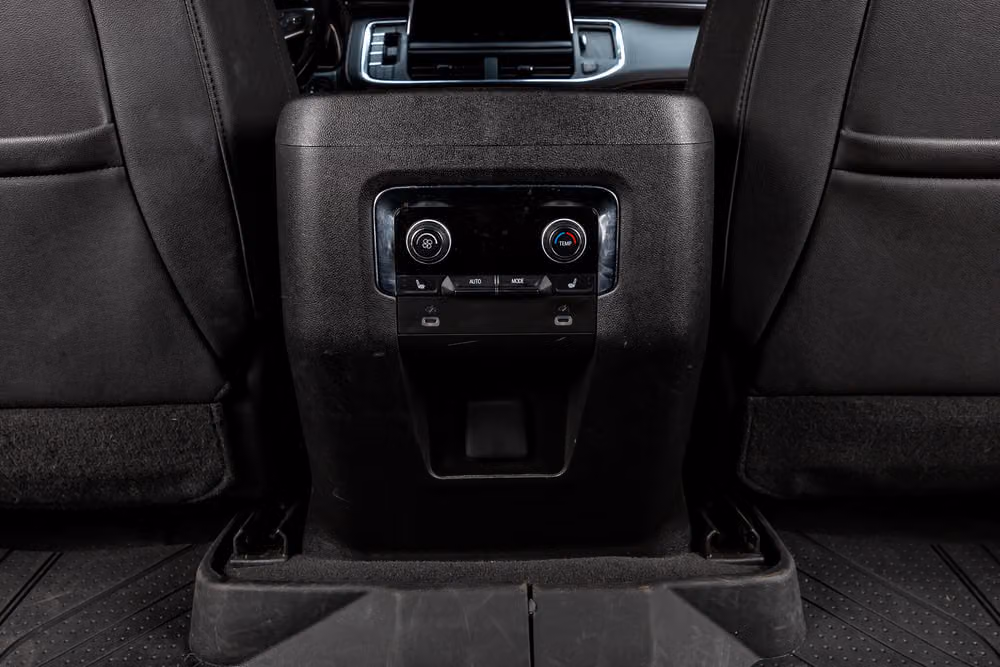 2023 Chevrolet Tahoe RST Image 30