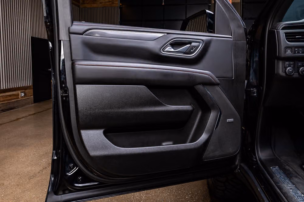 2023 Chevrolet Tahoe RST Image 34