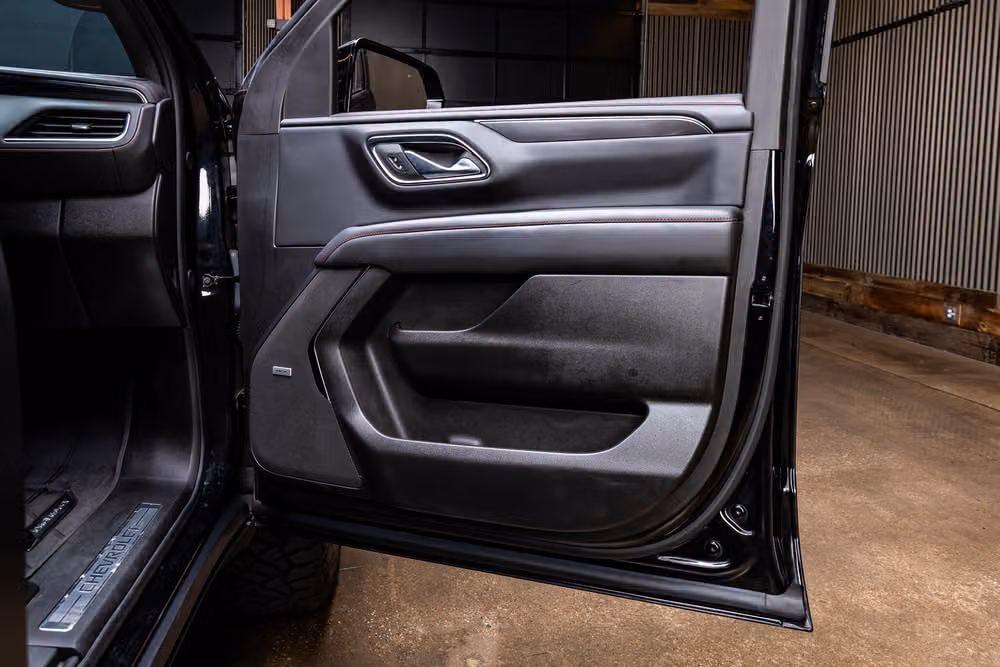 2023 Chevrolet Tahoe RST Image 35