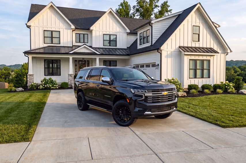 2025 Chevrolet Suburban Premier Image 40