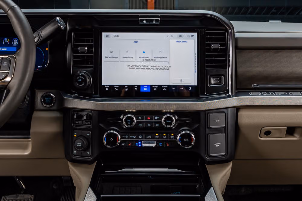 2026 Ford F-250 Super Duty Platinum Plus Crew Cab Image 24