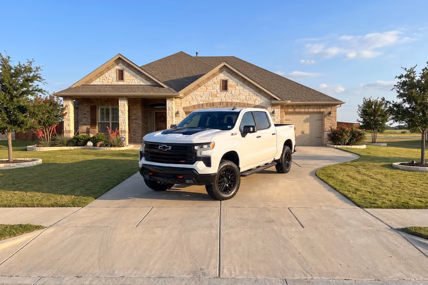 2024 Chevrolet Silverado 1500 LT Trail Boss Crew Cab Image 40