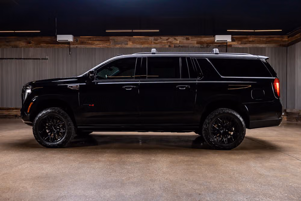 2025 GMC Yukon XL AT4 Ultimate Image 5