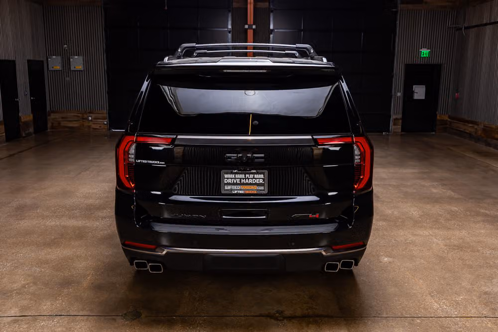 2025 GMC Yukon XL AT4 Ultimate Image 7