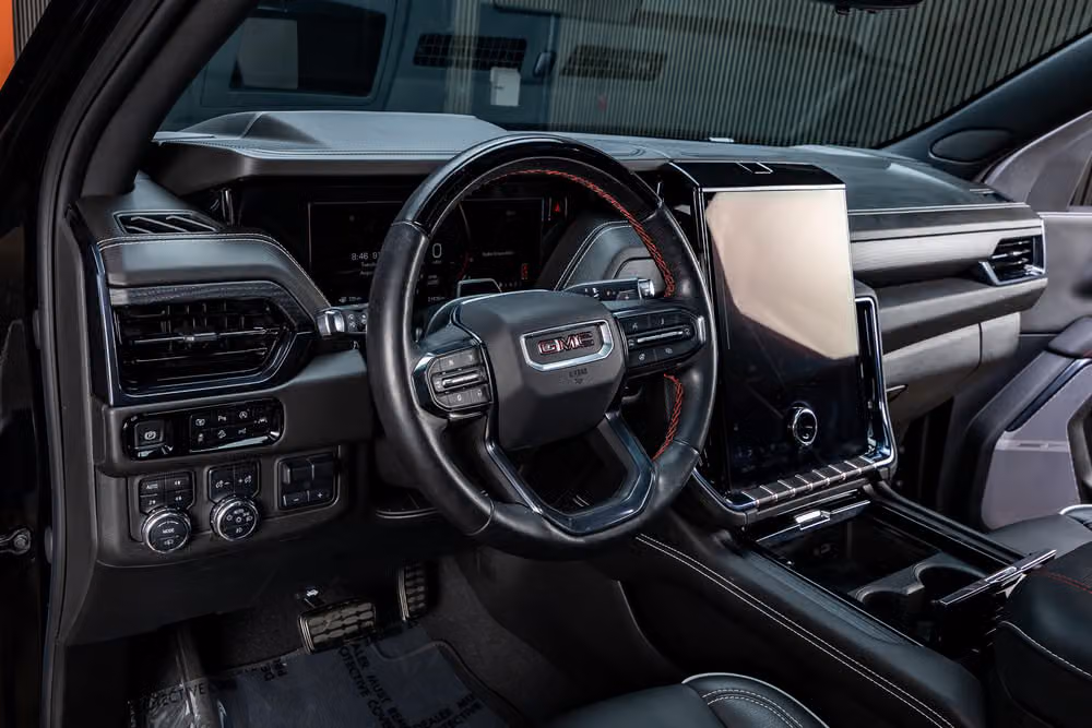 2025 GMC Yukon XL AT4 Ultimate Image 13
