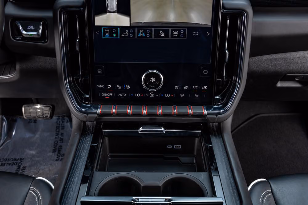 2025 GMC Yukon XL AT4 Ultimate Image 22