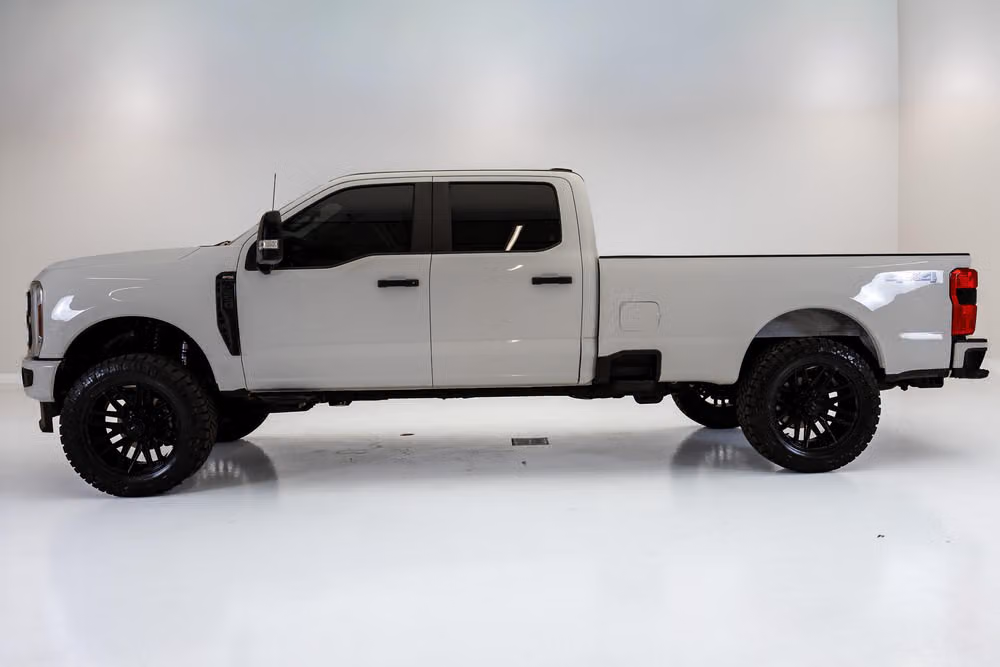 2024 Ford F-250 Super Duty XL Crew Cab Image 6