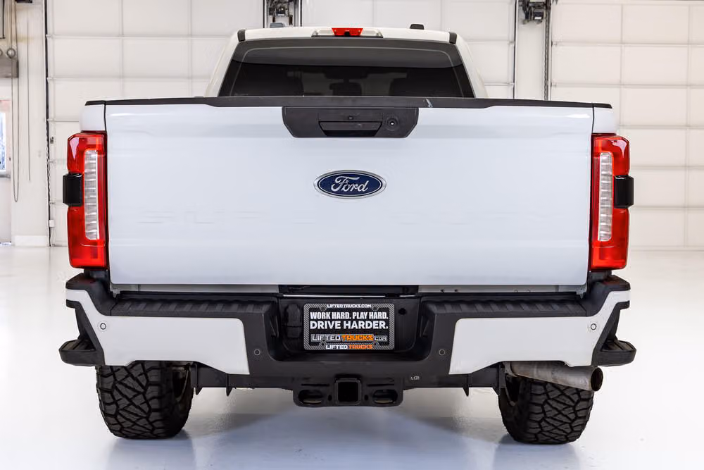 2024 Ford F-250 Super Duty XL Crew Cab Image 8