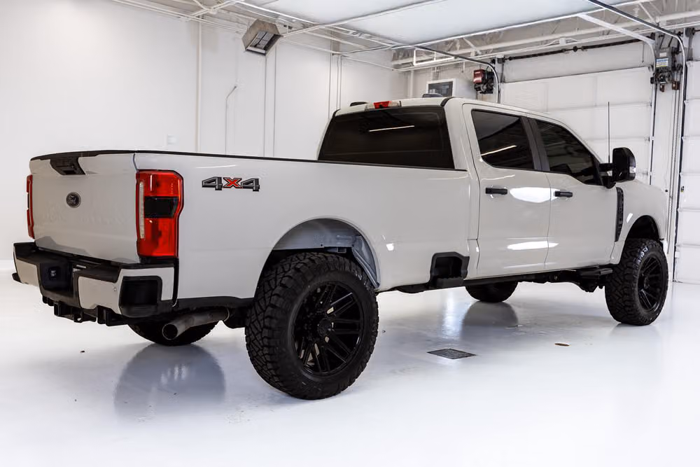 2024 Ford F-250 Super Duty XL Crew Cab Image 10