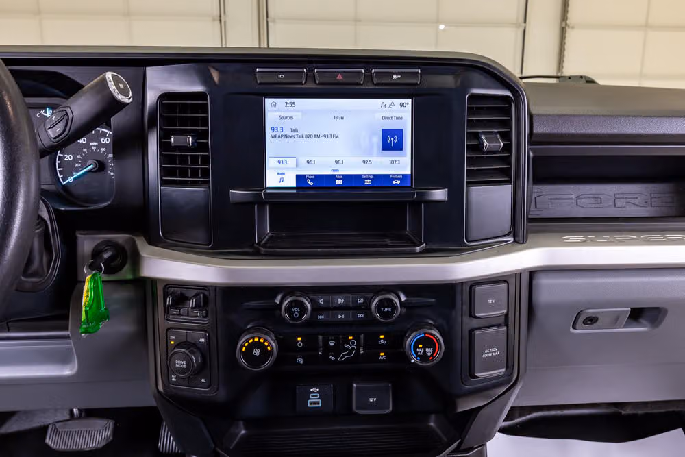 2024 Ford F-250 Super Duty XL Crew Cab Image 20