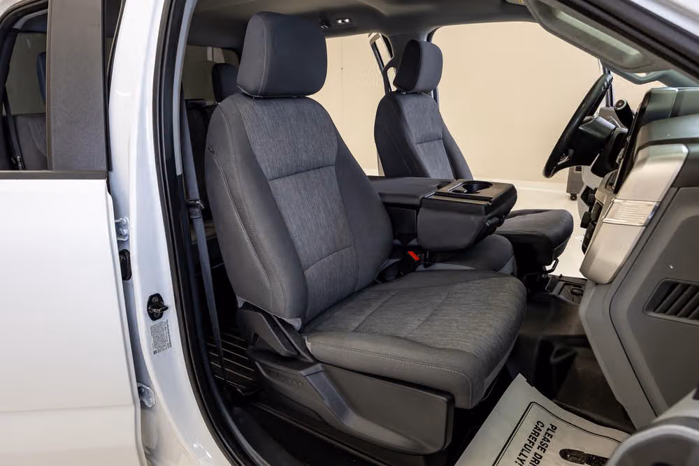2024 Ford F-250 Super Duty XL Crew Cab Image 28