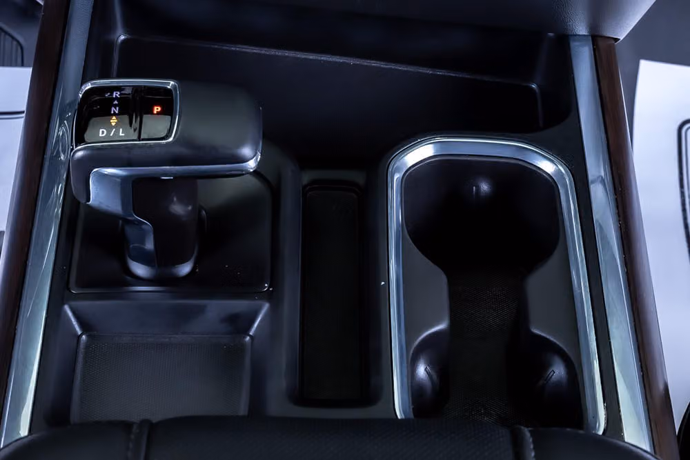 2024 GMC Sierra 1500 SLT Crew Cab Image 26