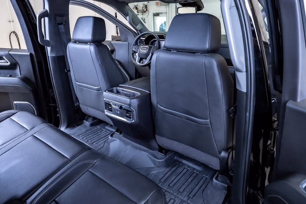 2024 GMC Sierra 1500 SLT Crew Cab Image 30