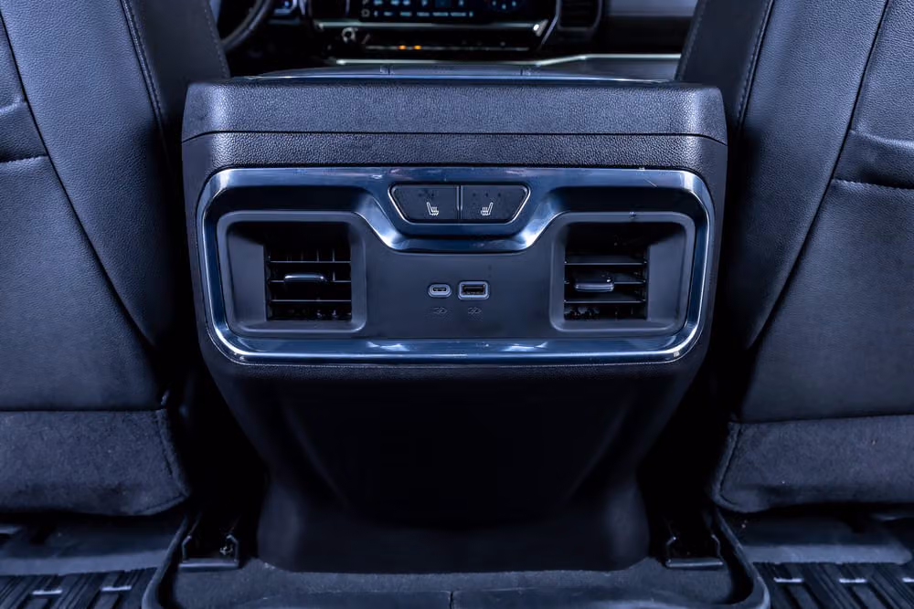 2024 GMC Sierra 1500 SLT Crew Cab Image 31