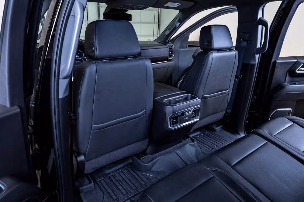 2024 GMC Sierra 1500 SLT Crew Cab Image 32