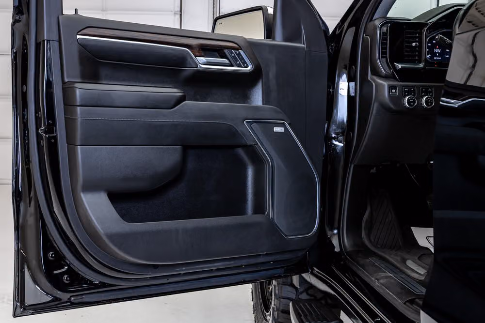 2024 GMC Sierra 1500 SLT Crew Cab Image 34