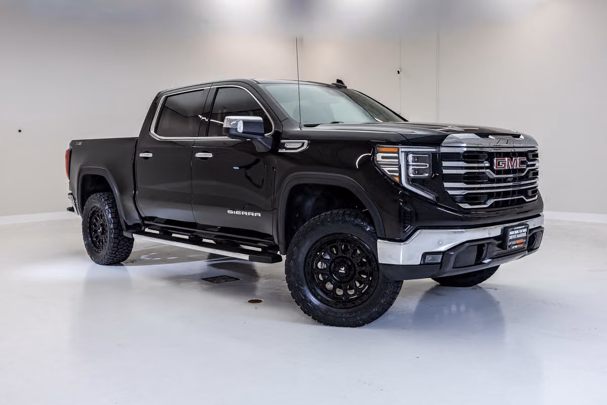2024 GMC Sierra 1500 SLT Crew Cab