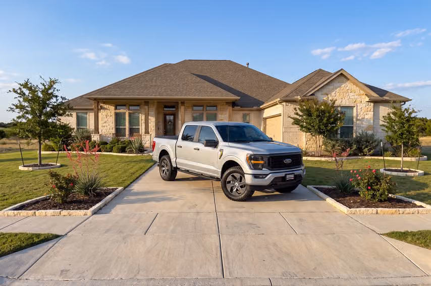 2025 Ford F-150 STX SuperCrew Image 38