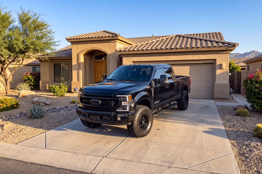 2024 Ford F-250 Super Duty Lariat Crew Cab Image 32