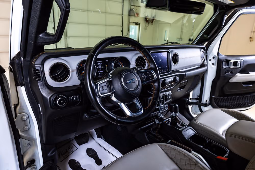 2022 Jeep Wrangler Unlimited High Altitude Image 15