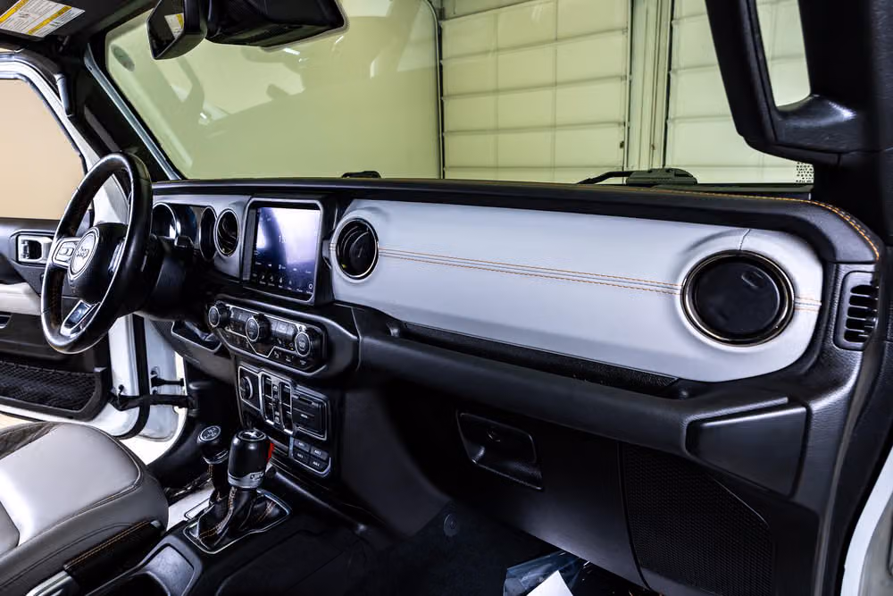 2022 Jeep Wrangler Unlimited High Altitude Image 16