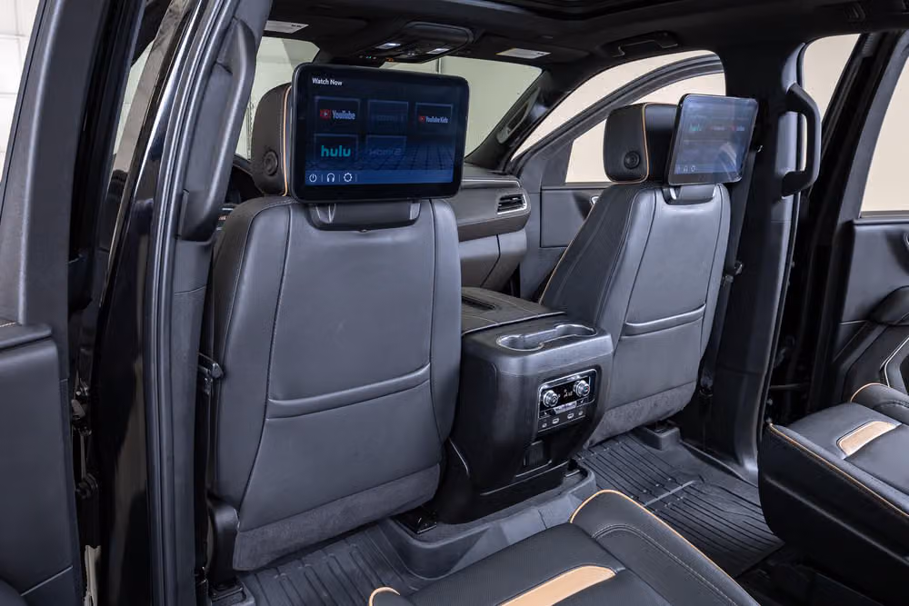 2024 GMC Yukon XL AT4 Image 32