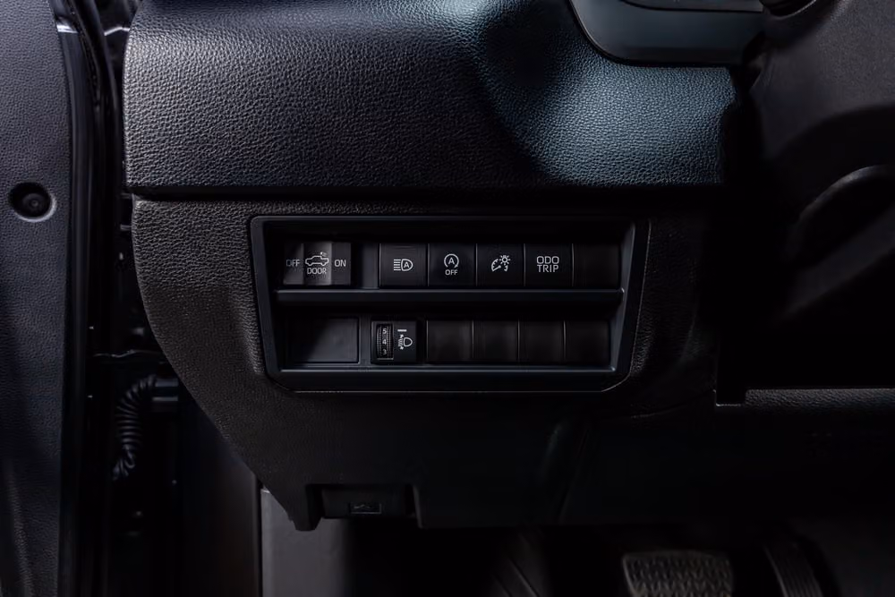 2026 Toyota Tundra SR5 CrewMax Image 16