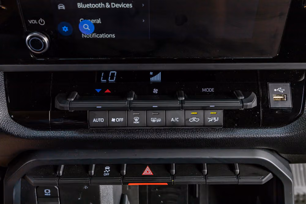 2026 Toyota Tundra SR5 CrewMax Image 24