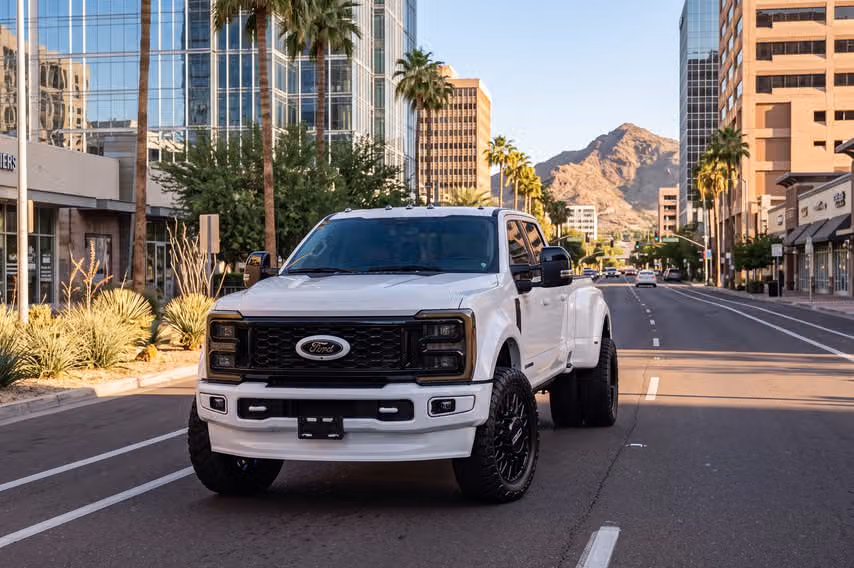 2026 Ford F-450 Super Duty Platinum Plus Crew Cab Image 35