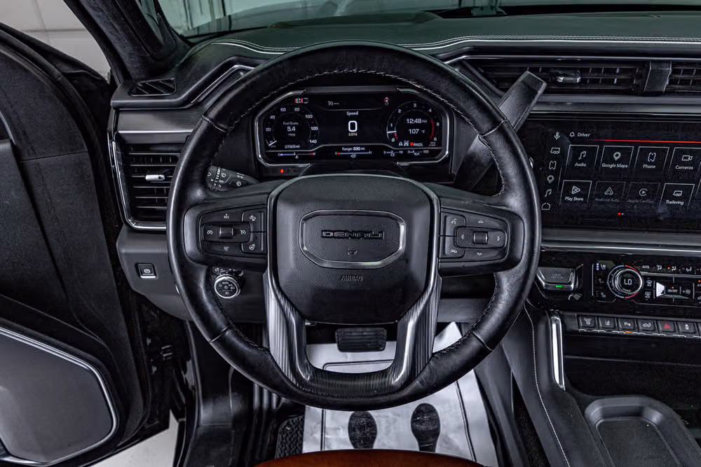 2025 GMC Sierra 3500HD Denali Ultimate Crew Cab Image 20