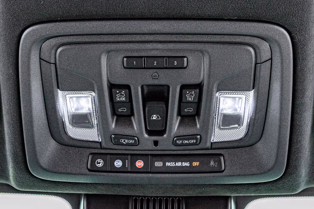 2025 GMC Sierra 3500HD Denali Ultimate Crew Cab Image 29