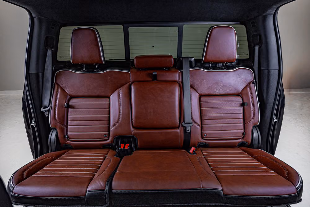 2025 GMC Sierra 3500HD Denali Ultimate Crew Cab Image 36