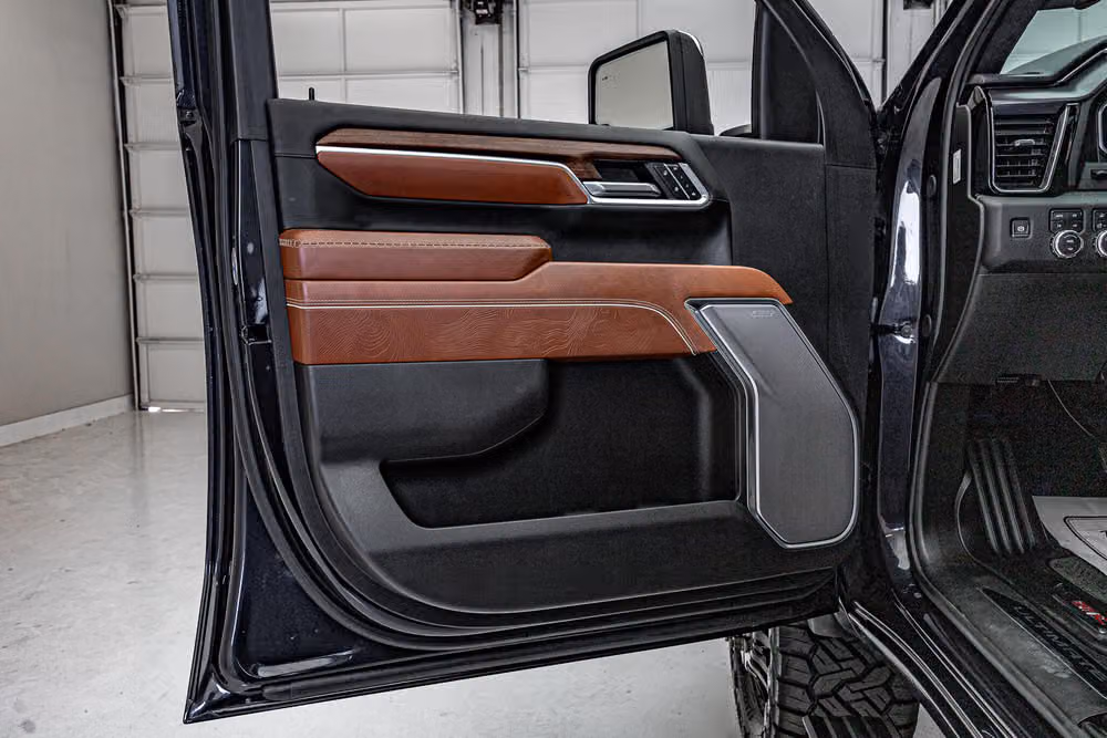 2025 GMC Sierra 3500HD Denali Ultimate Crew Cab Image 37