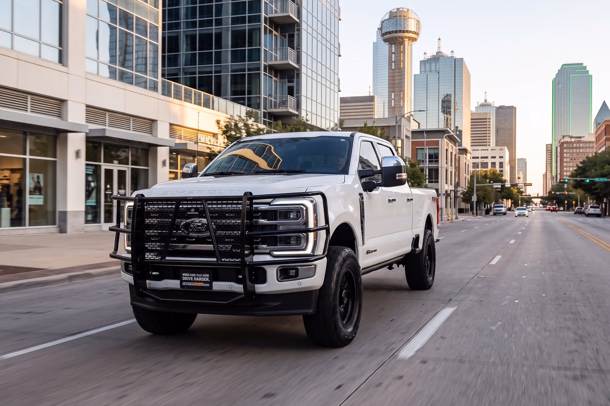 2024 Ford F-350 Super Duty Platinum Crew Cab Image 43