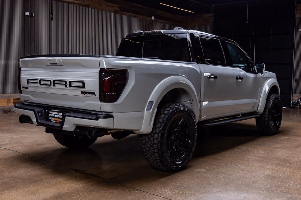 2026 Ford F-150 Raptor SuperCrew Image 10