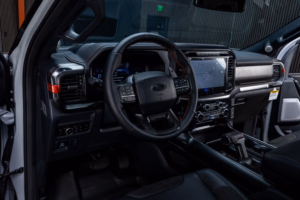 2026 Ford F-150 Raptor SuperCrew Image 17