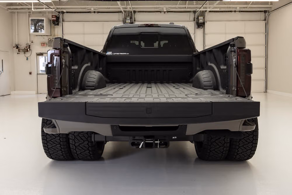 2026 Ford F-450 Super Duty King Ranch Crew Cab Image 10