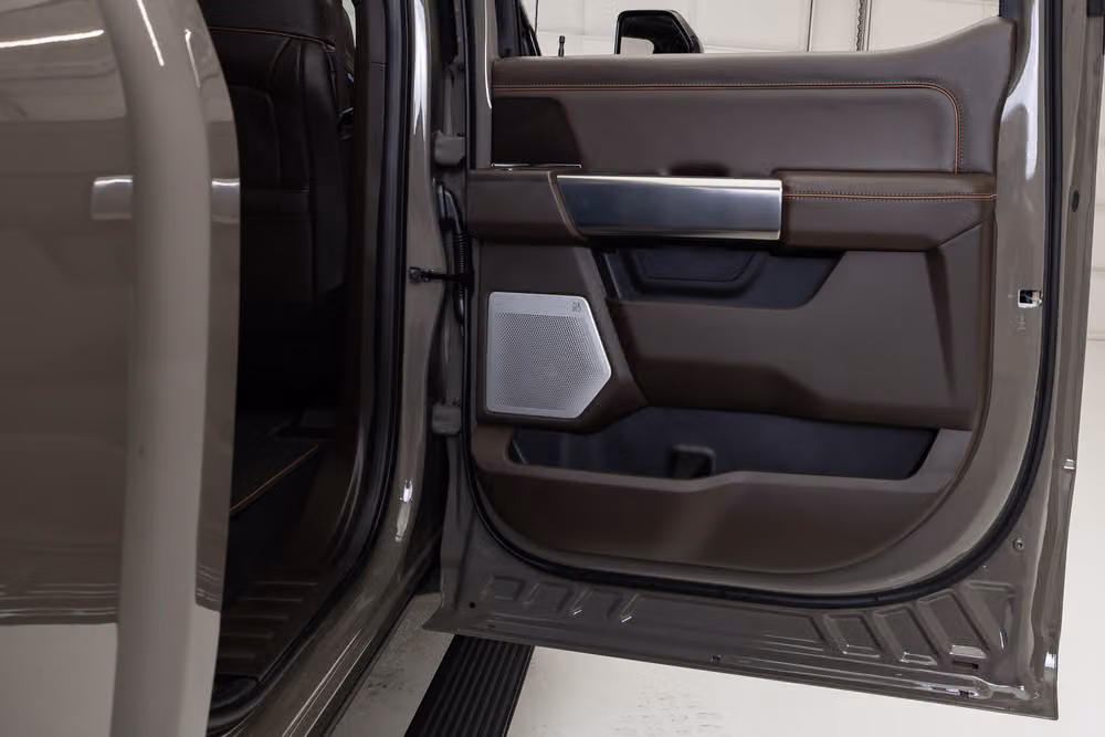 2026 Ford F-450 Super Duty King Ranch Crew Cab Image 42