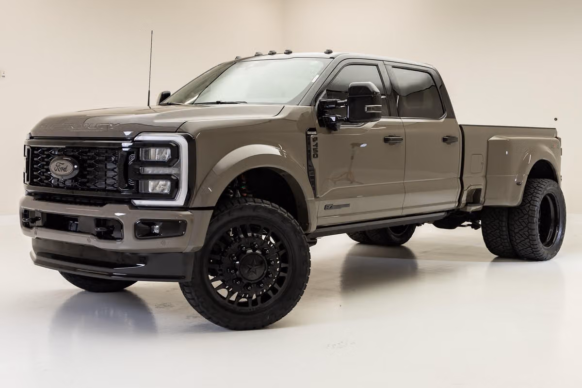 2026 Ford F-450 Super Duty King Ranch Crew Cab