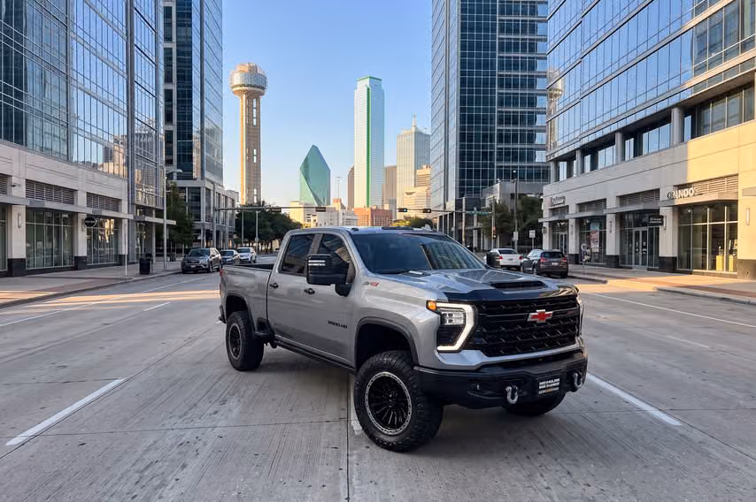 2024 Chevrolet Silverado 2500HD ZR2 Crew Cab Image 40
