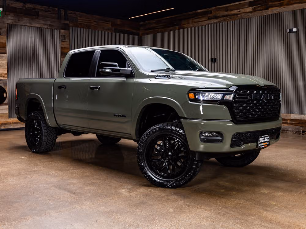 2026 Ram 1500 Lone Star Crew Cab Image 1
