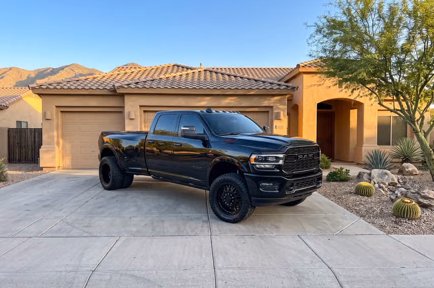 2024 Ram 3500 Limited Crew Cab Image 33