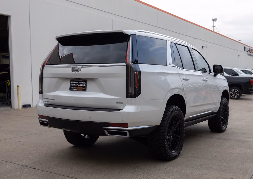2023 Cadillac Escalade Platinum Image 10