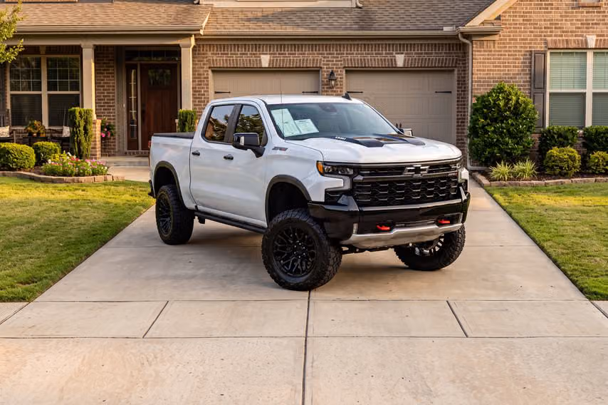 2024 Chevrolet Silverado 1500 ZR2 Crew Cab Image 32