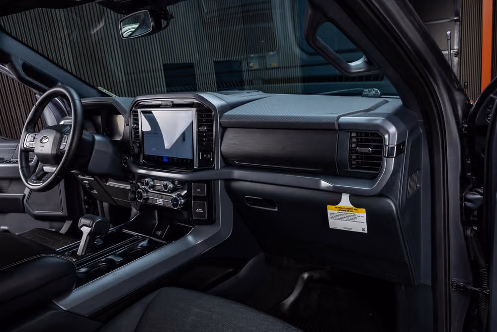 2025 Ford F-150 XLT SuperCrew Image 19