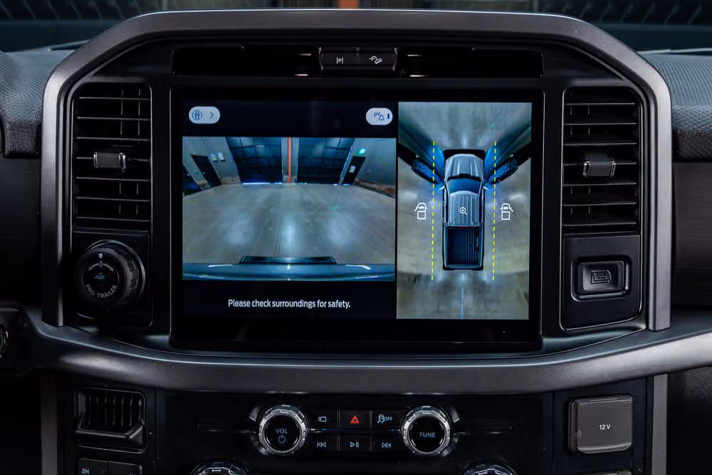 2025 Ford F-150 XLT SuperCrew Image 28