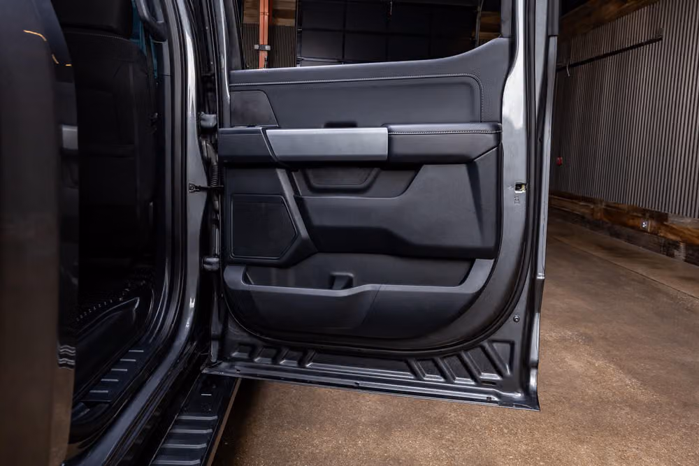 2025 Ford F-150 XLT SuperCrew Image 41