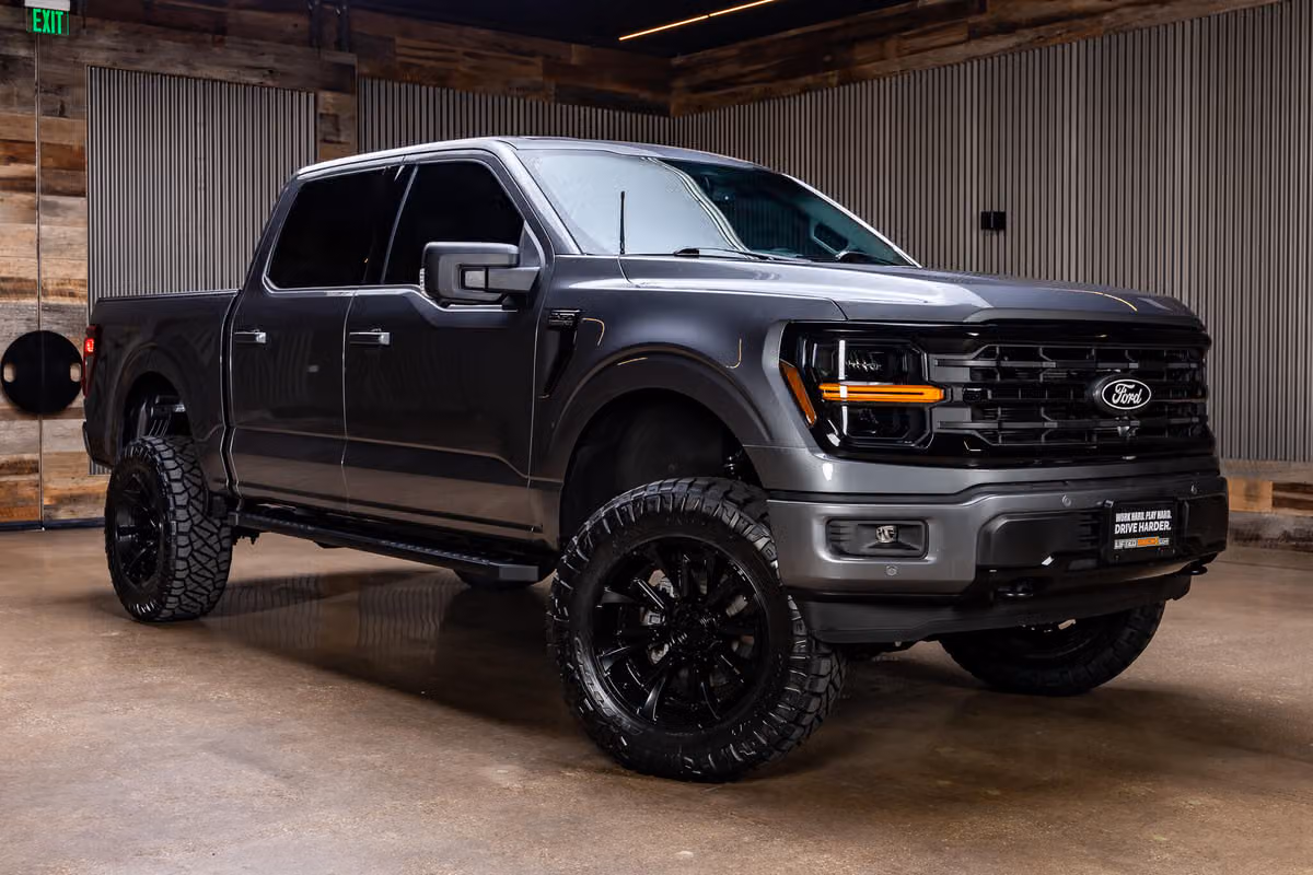 2025 Ford F-150 XLT SuperCrew
