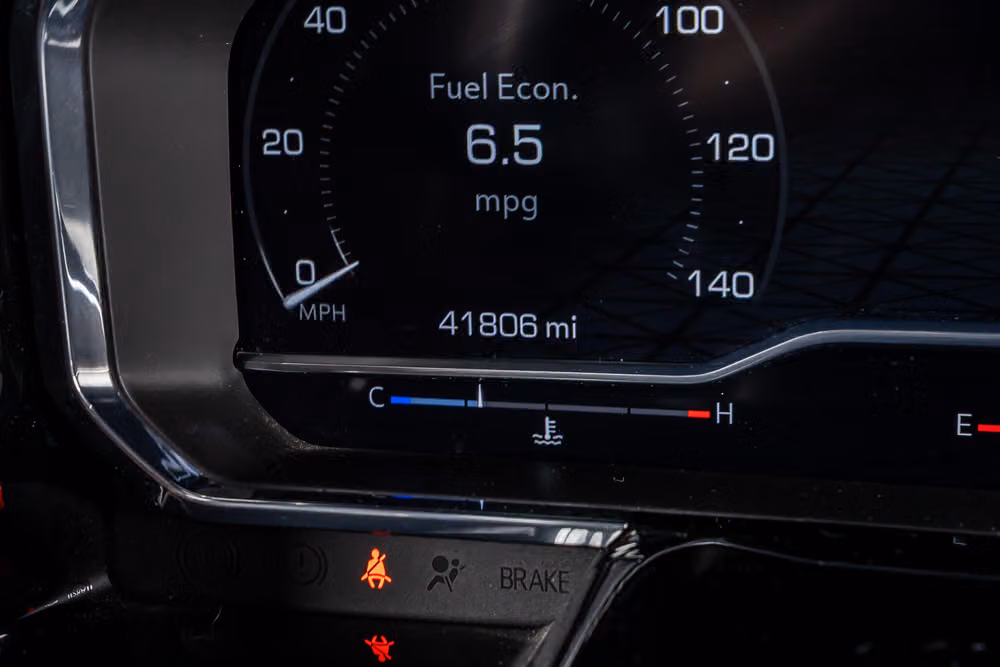 2022 GMC Sierra 1500 SLT Crew Cab Image 22